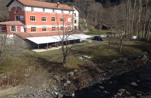 Le Monastier-sur-Gazeille Apartment | 140 m² by the river, quiet and nature at Monastier sur Gazeille