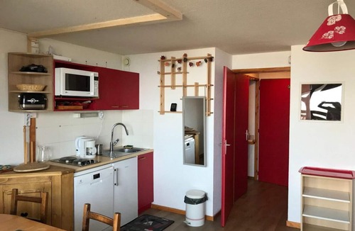 Vallandry Apartment | 150m from resort center, Ground floor, balcony, tv, ski locker, 25m², Peisey-Vallandry