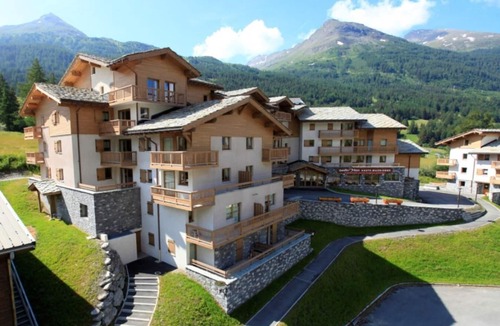 Val Cenis Apartment | 1st floor, view ski slopes, terrace, tv, ski locker, 34m², Val Cenis