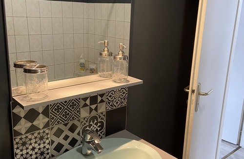 Contrexeville Apartment | 2 Bedroom Apartment in ContrexÃ©ville