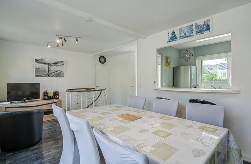 Plateau — Pyramide House | 2 bedroom cozy home in Athis Mons