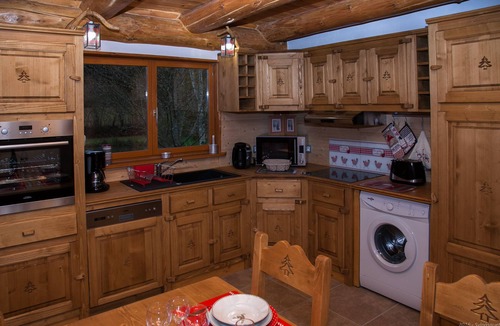 Mesnil Sous Les Cotes Ski Chalet | 2 CHALETS MITOYENS AU CALME , DANS MASSIF VOSGIEN