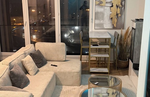 Bagnolet Apartment | 2. "Comfortable stay in Bagnolet - Ideally located near the Metro"