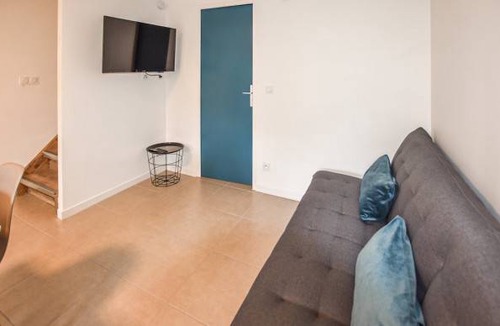 Meysse Apartment | 2 bedroom accommodation in Saint-Martin-sur-Lavez
