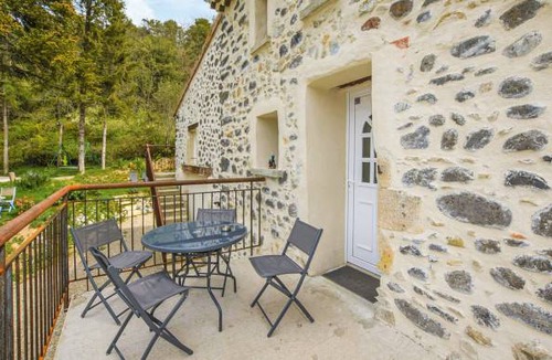 Meysse Apartment | 2 bedroom accommodation in Saint-Martin-sur lavez