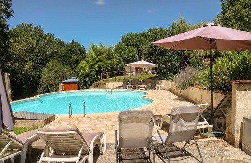 Sauveterre-la-Lemance Other | 2 gites next to each other, on the Dordogne/Lot-et-Garonne border for 10 pers.