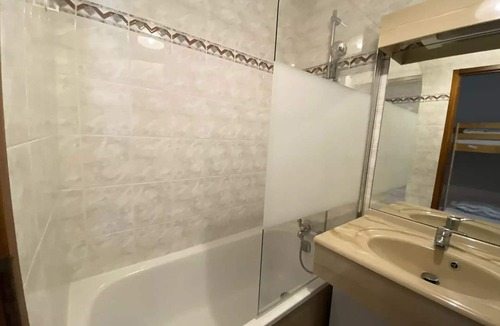 Bessans Apartment | 2-room apartment in the mountain area - sleeps 4