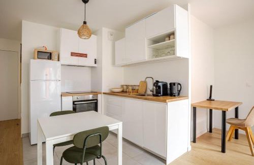 Bagneux Apartment | 2 room apartment near PARIS and Metro line 4