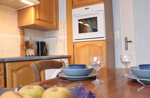 La Rochelle Apartment | 2-room apartment with parking near La Rochelle center