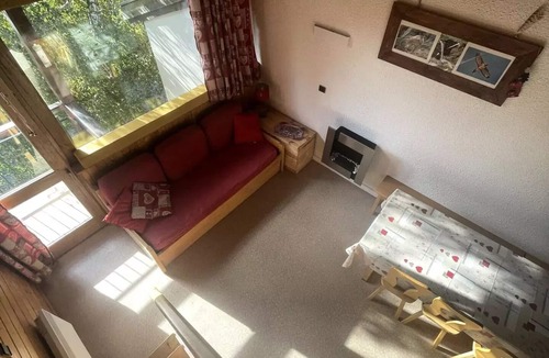 Bessans Apartment | 2-room apartment with a mezzanine - sleeps 6