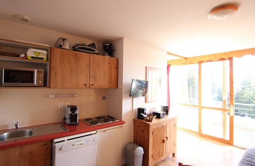 Chamrousse Apartment | 2-room apt near slopes Chamrousse