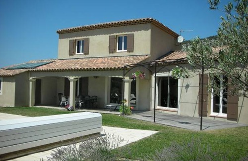 Beaumes-de-Venise Villa | 200 m² Villa ∙ 5 bedrooms ∙ 10 guests