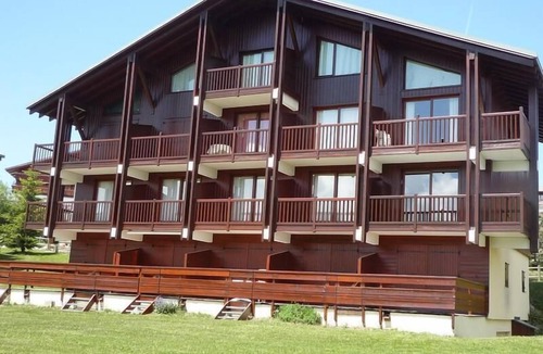 Les Saisies Apartment | 200m from resort center, 1st floor, view ski slopes, balcony, tv, 30m², Les Saisies
