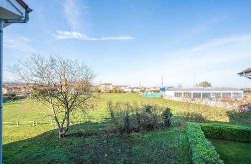 Woippy Apartment | 23. Le Cookie - 4 pers' - 2 beds - Station 50m - Garage