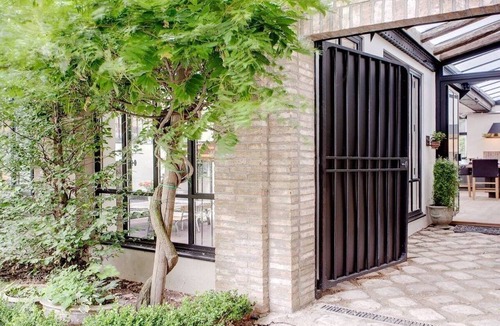 Jardin des plantes Apartment | 230m2 Spacious 4-Bedroom Family Loft in the Heart of Paris | Peaceful Qtr Latin