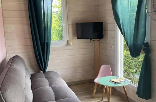 Pierrefitte-sur-Loire House | 25 m² House ∙ 2 bedrooms ∙ 4 guests