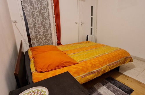 Le Kremlin-Bicetre House | 2km from Porte d'Italie Paris, warm and quiet apartment