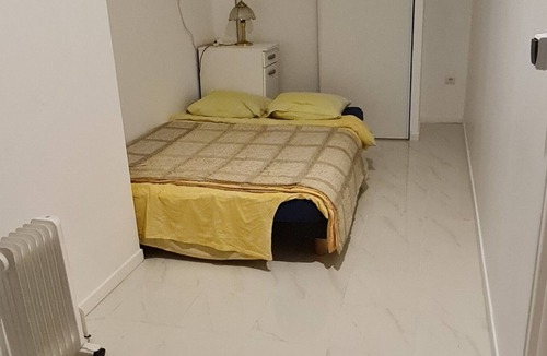 Le Kremlin-Bicetre House | 2km from Porte d'Italie Paris, warm and quiet apartment