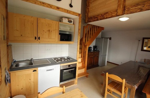 Valfrejus Apartment | 2nd floor, view mountain, balcony, parking, tv, ski locker, 90m², Valfréjus