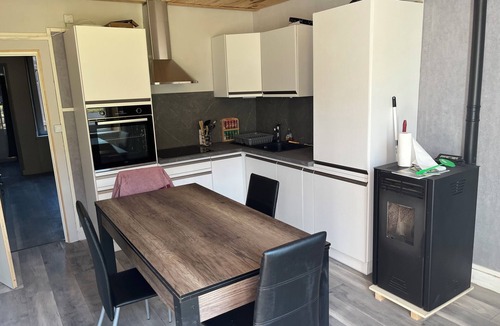 La Longine Apartment | 3-bed apartment, possibility of renting electric mountain bikes (35 euros/jour/VTT)