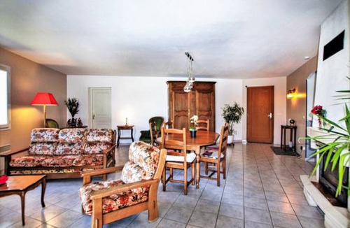 Malataverne House | 3 bedroom accommodation in Malataverne