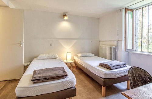 Aumont-Aubrac House | 3 bedroom accommodation in Peyre en Aubrac