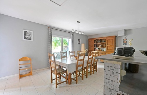 Mazan House | 3 bedroom nice home in Mazan