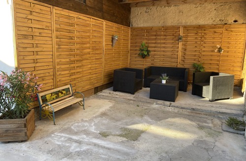 Bezange-la-Grande House | 3-bedroom/two-bathroom house in the countryside