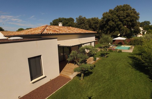 Carpentras House | 3 bedrooms new house with heated swimming pool
