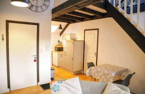 Saint-Flour Apartment | 3-star city center duplex