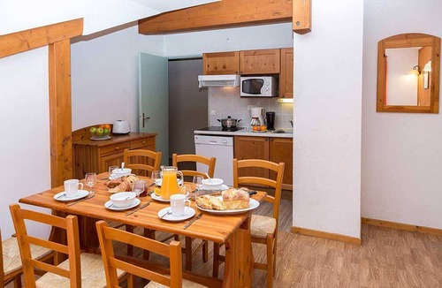 Pralognan-la-Vanoise Apartment | 30 m² Apartment ∙ 1 bedroom ∙ 4 guests