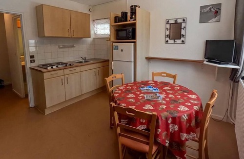 Lelex Apartment | 300m from resort center, swimming pool, parking, ski locker, 32m², Lélex