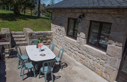 Saint-Sauveur-de-Peyre House | 4/6 person gîte in Couffinet