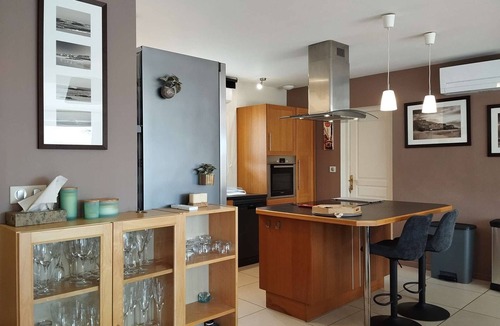 Pradines House | 4-bed house with garden near Cahors, smart TV & Wii, peaceful and comfortable