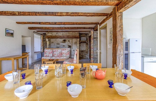 Castelnau-de-Mandailles House | 4 bedroom accommodation in Castelnau d Mandailles