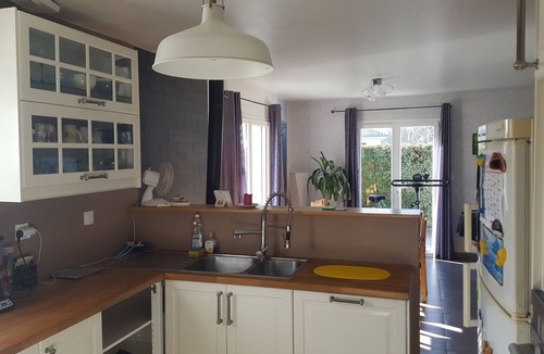 Montfaucon House | 4 bedrooms in house with pool in Montfaucon 10 minutes from Besançon