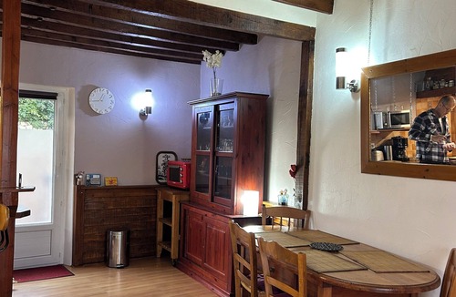 Epernon Apartment | 40-square-meter apartment very close to downtown, 40 minutes from Paris Montparnasse