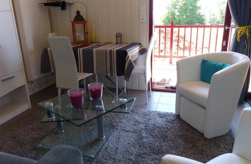 Meillard House | 45 m² House ∙ 2 bedrooms ∙ 4 guests