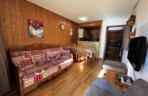 La Clusaz Apartment | 49 m² Apartment ∙ 1 bedroom ∙ 5 guests