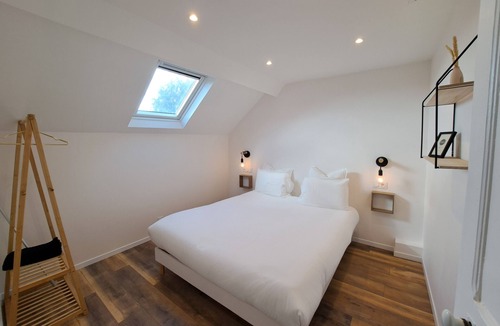 Ruffey-les-Beaune Other | 5* air-conditioned house, spa/pétanque for 6 people.