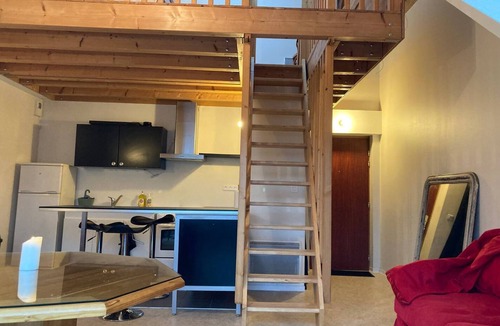 Saint-Francois d'Assise Apartment | 500 metres from the exhibition centre, large apartment with fitted kitchen