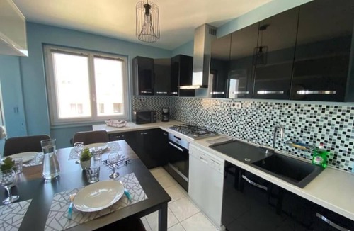 Clermont-Ferrand Apartment | 6-berth apartment near CHU