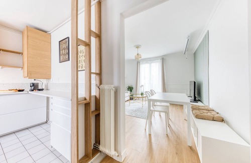 Le Perreux-sur-Marne Apartment | 6-person apartment between Paris and Disney - RERA - Video projector WIFI