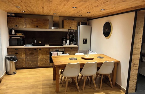 Le Bois Apartment | 6-person apartment