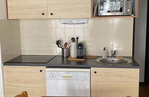 Chamrousse Apartment | 6-person apartment rated 3 ⭐️⭐️⭐️, 2 bedrooms, south-facing terrace not overlooked.