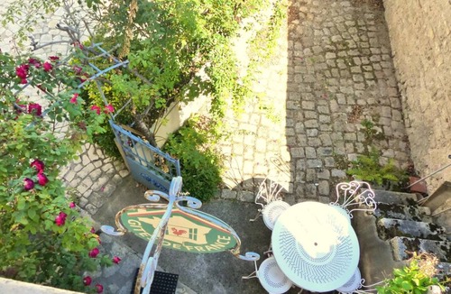 Billy House | 60 m² House ∙ 2 bedrooms ∙ 4 guests