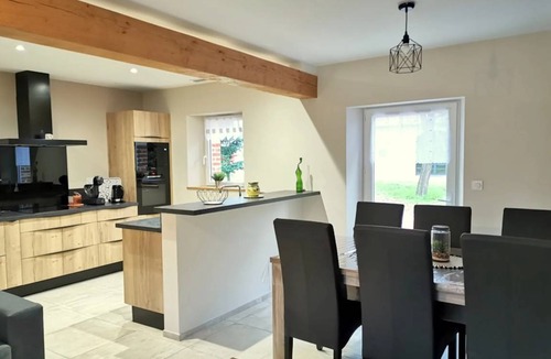 Thiel-sur-Acolin House | 70 m² House ∙ 2 bedrooms ∙ 4 guests