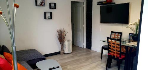 Vitry-sur-Seine House | 84 ėme rue