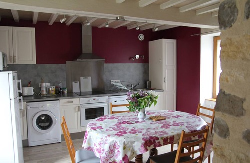 Teilhard House | A 3-star, fully equipped vacation rental in a quiet, rural setting