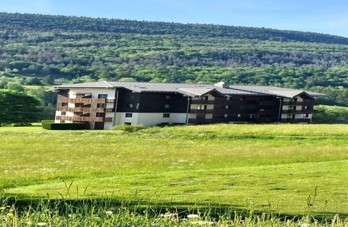 Mijoux Apartment | A break in the heart of nature Haut Jura